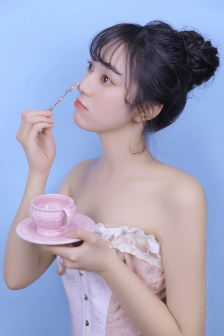 西西人艺体艺术